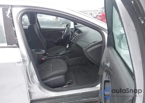 2016 Ford Focus Se из США, поврежденный, VIN 1FADP3F2XGL298384